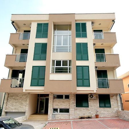 Apartments Draskovic Mirista Petrovac Eksteriør billede