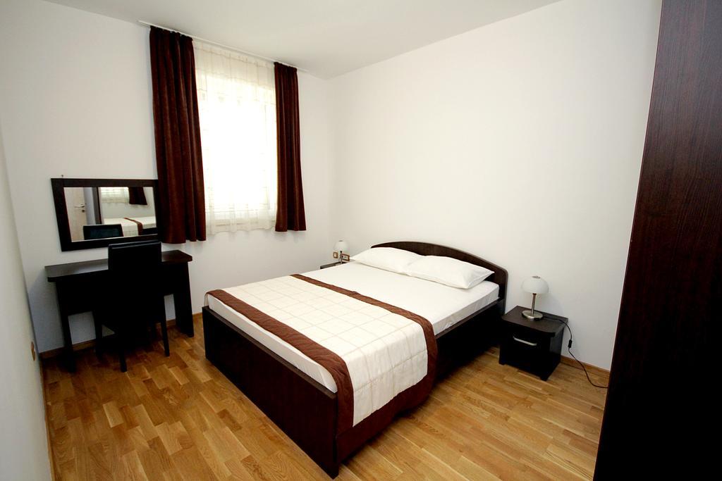 Apartments Draskovic Mirista Petrovac Eksteriør billede